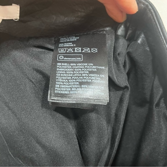 NWT H&M Viscose Skirt Size 6 Embroidered Floral Zip - Picture 8 of 8